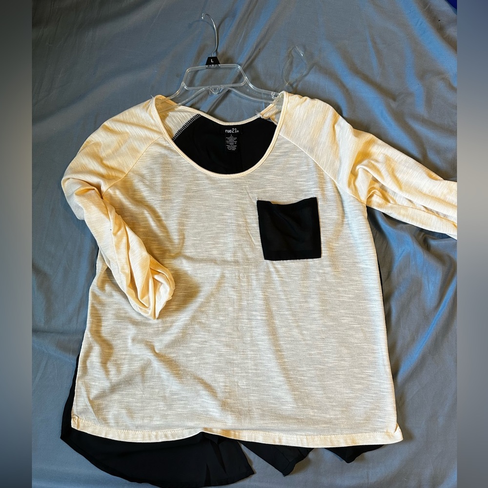 Rue 21. 3/4 Sleeve Dress Shirt